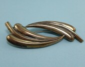 Modern sterling leaf brooch