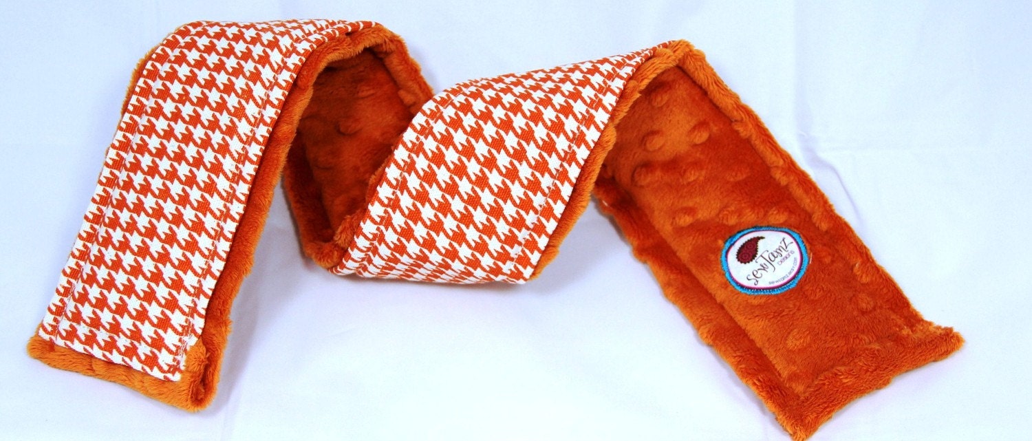Camera Strap Cover ...TeXaS Longhorn Orange Houndstooth... Signature Line ..