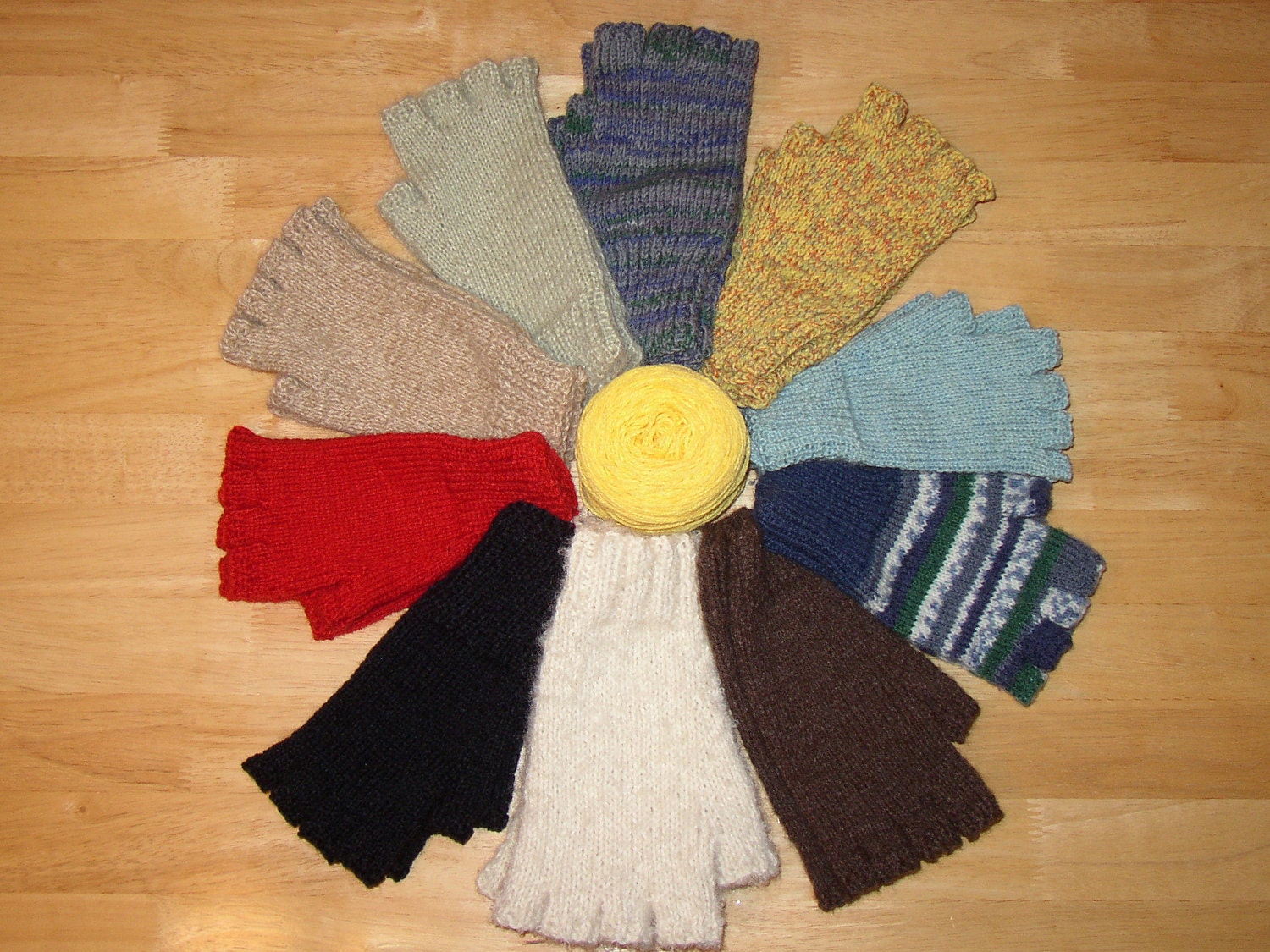 Fingerless Gloves on Two Needles PDF Pattern