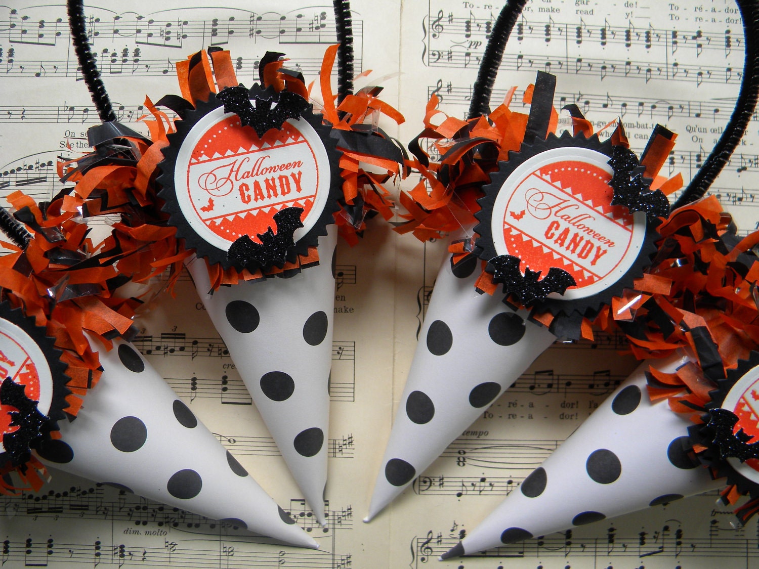 Halloween Tussie Mussie / cones ... set of 4