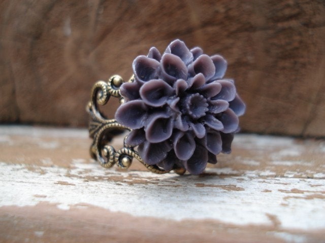 Flower Ring -- Purple Chrysanthemum and Antiqued Brass Filigree Ring -- Clearance