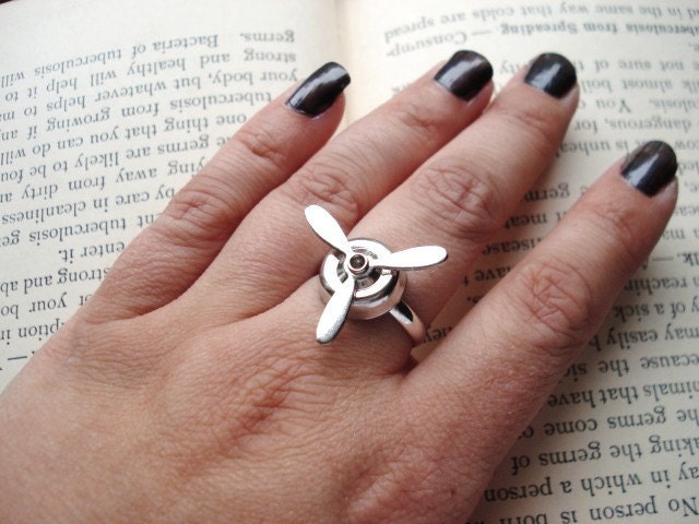 Steampunk Ring, Silver Spinning Propeller on Adjustable Base, Geekery, Novelty Ring, Aviation Jewelry