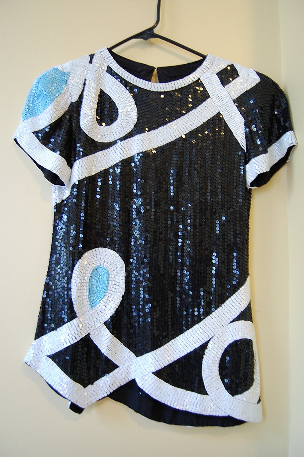 Vintage Gorgeous Black and White Sequin Beaded XXS Shirt