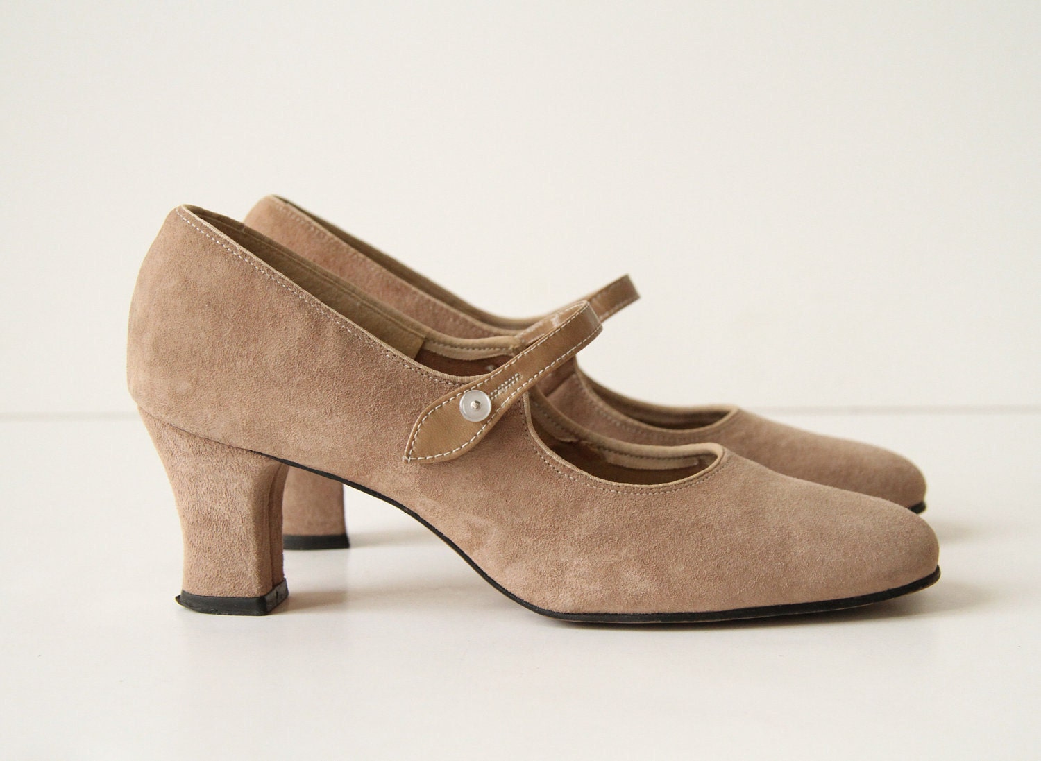 Vintage Suede Maryjanes - Birch Tan Suede - 60s Mod Shoes - nbdg