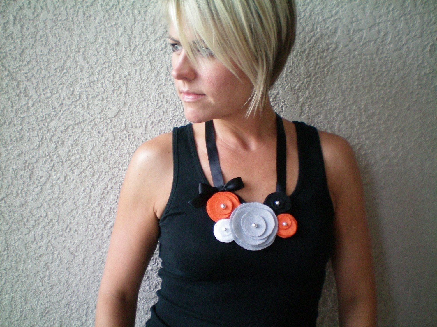 Flower Necklace...bib necklace...felt...Five Flower Cluster Necklace (mod orange)