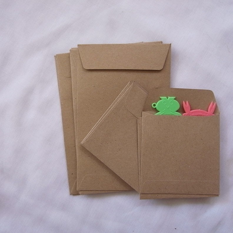 Set of 30 brown Kraft envelopes 2 different size 9.5cmX9.5cm and A6 for photo or postcard