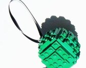 Green Toy Brick Christmas Ball Ornament Building Kit