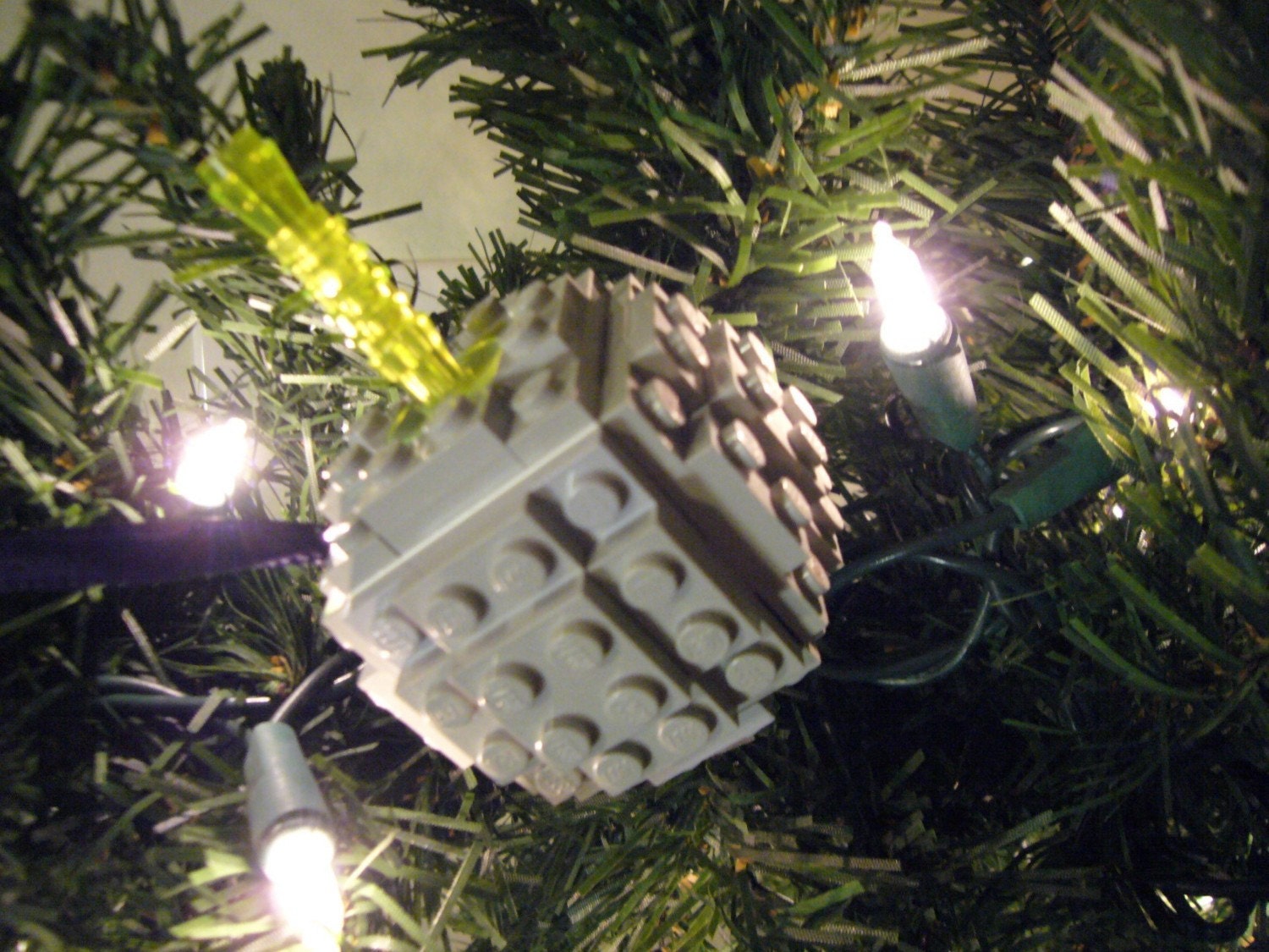 Death Star Toy Brick Ornament Building Kit