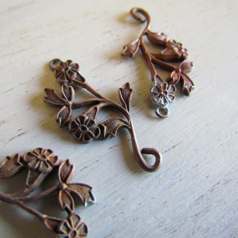 Vintage Copper Flower Cluster Charm Pendant