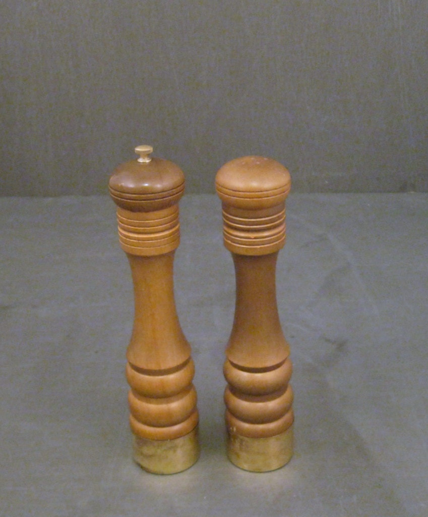 Nasco Pepper mill and Salt Shaker