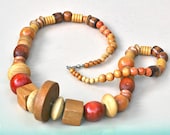 Vintage Chunky Wooden Beaded Necklace