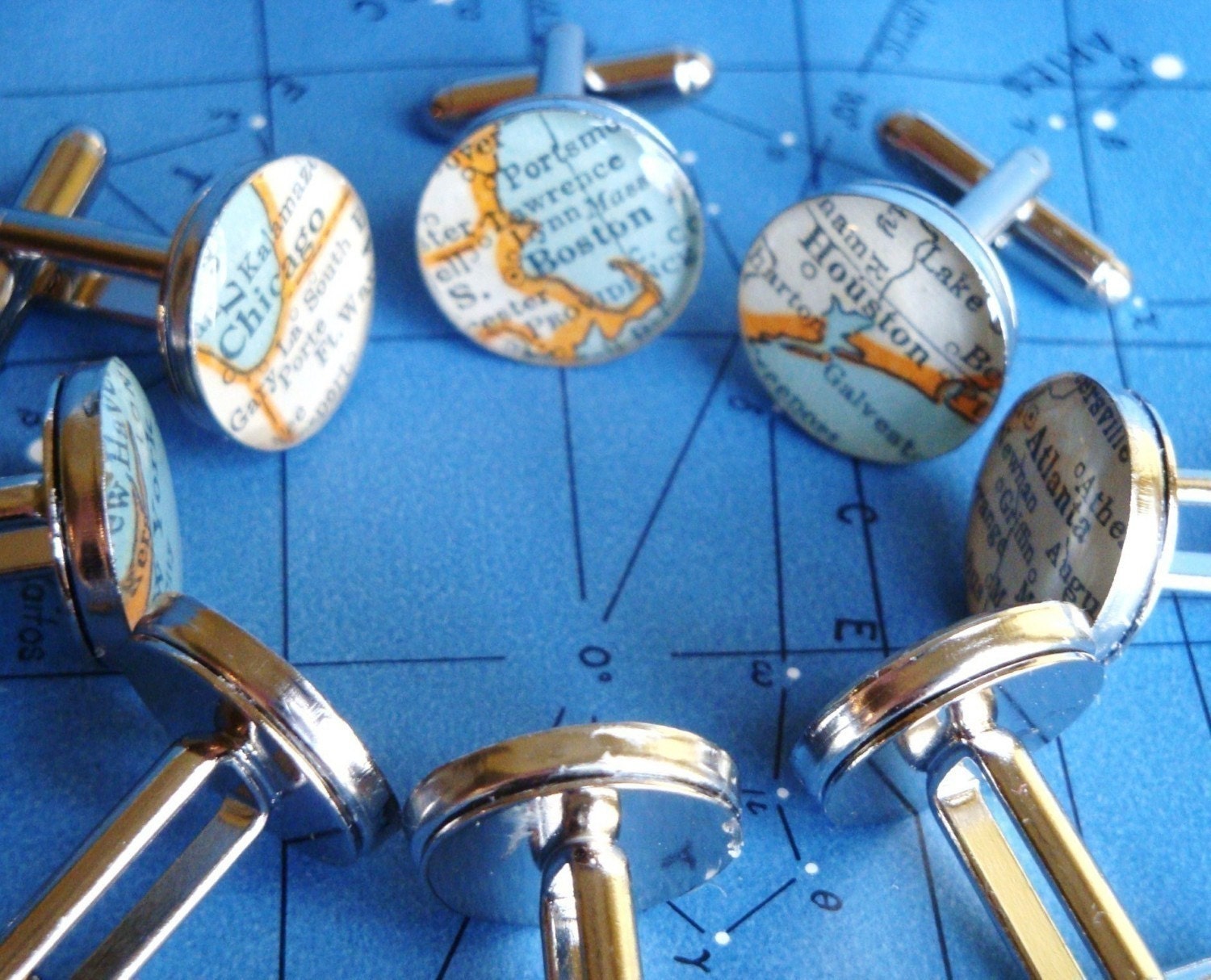 GROOMSMEN GIFT - 8 PAIRS - silver vintage map cufflinks custom location with gift box