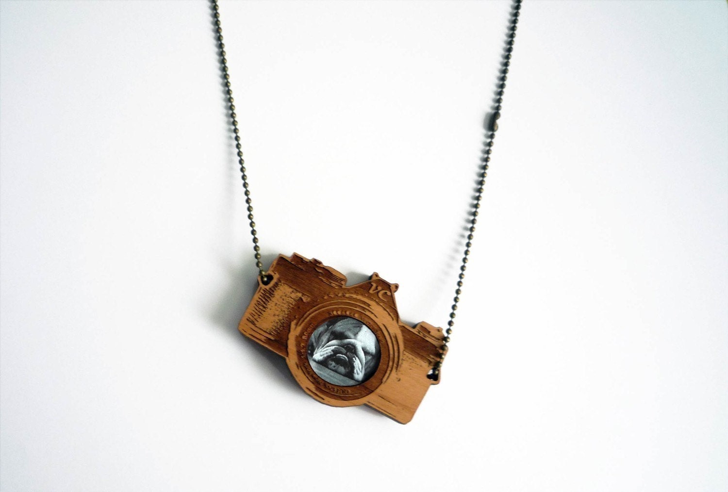 Camera Necklace (Photo necklace)