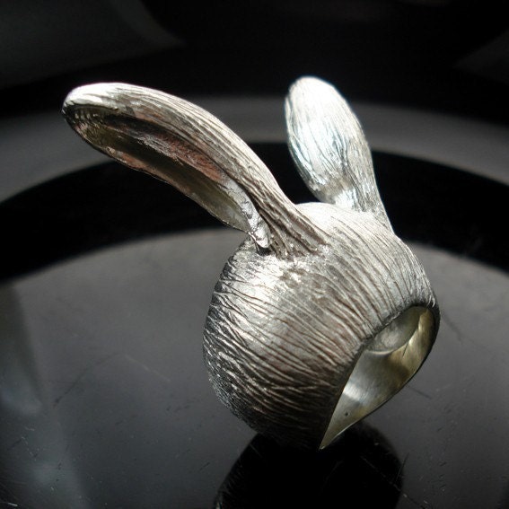 The White Bunny Ring size 7 - What's Up Doc