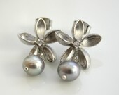Platinum Freshwater Pearl Silver Earrings Flower Post