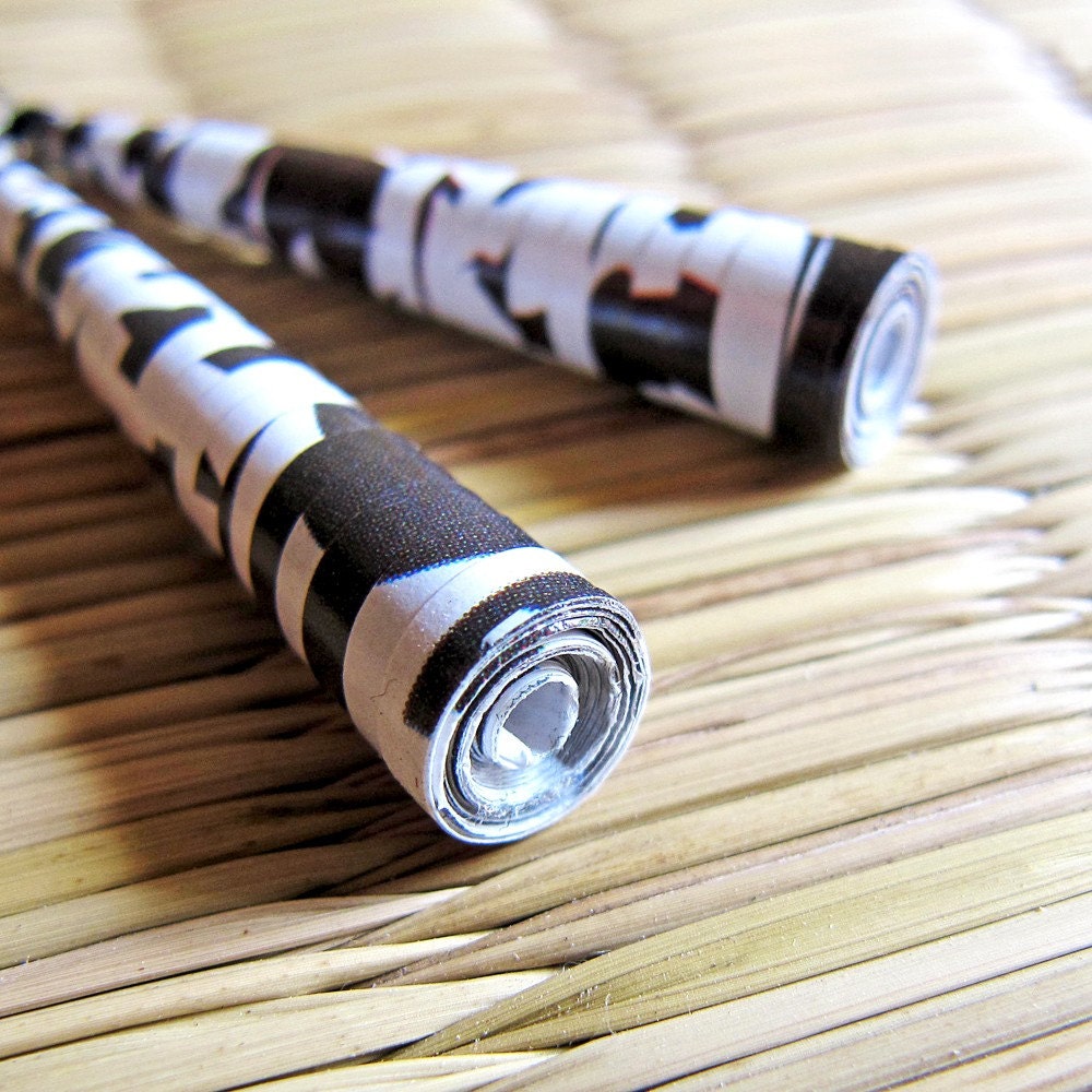 Black and white earrings -  First wedding anniversary gift - Paper bead jewelry - Crossword Puzzle - Black and White, first anniversary