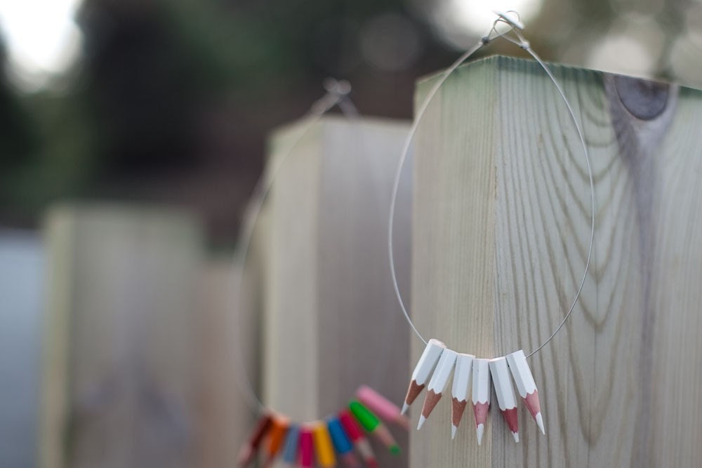 White lapicitos necklace