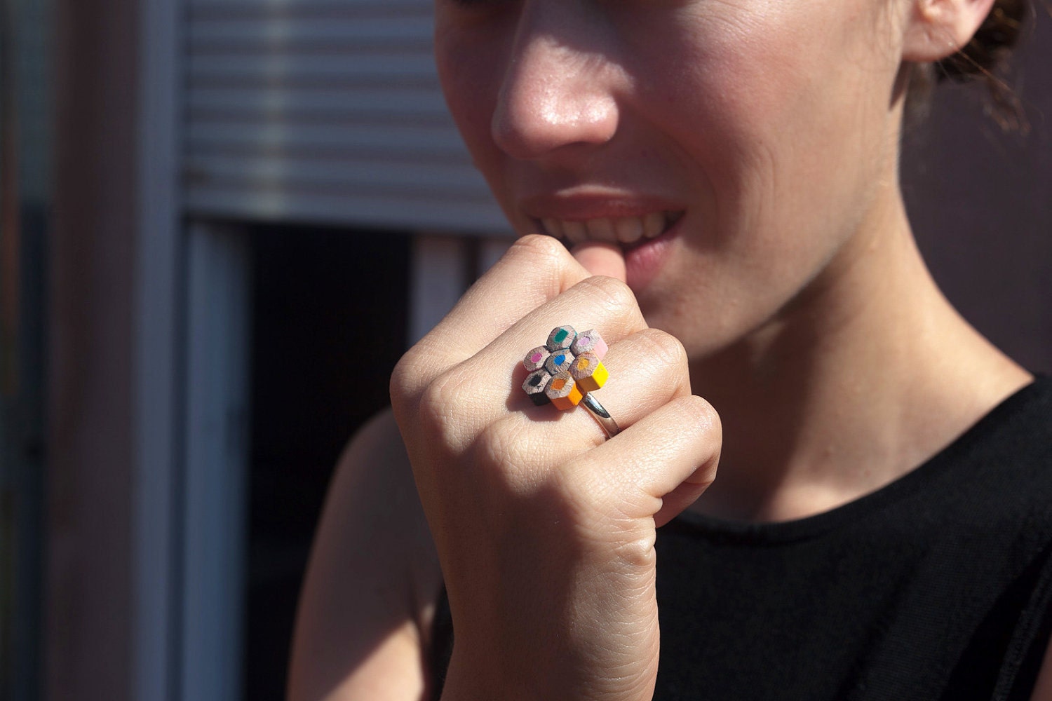 Rainbow lapicitos ring