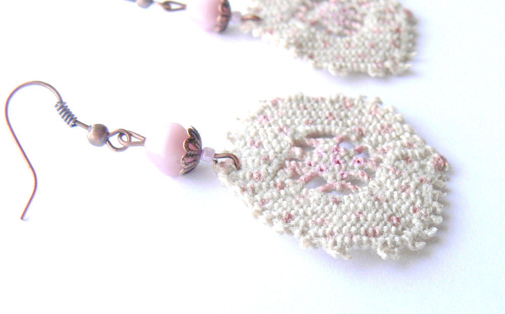 Eco Friendly Earrings, Vintage Style Jewelry, Pink and White Lace Earrings, Nature Jewelry, Eco Jewelry, Eco Wedding Jewelry