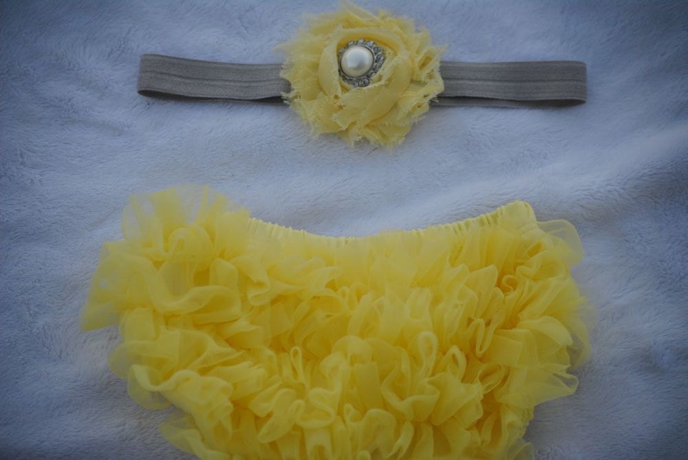 Baby Bloomers and Headband Set - Yellow and Gray - Great Photo Prop