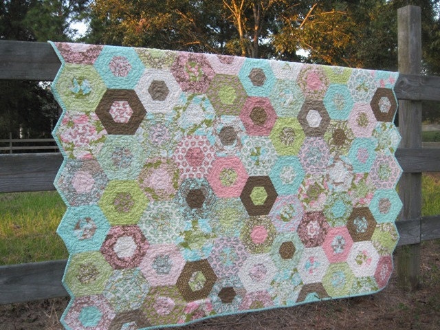 Baby Quilt / Hushabye / Kids / Bedding / Baby Bedding / made to order /