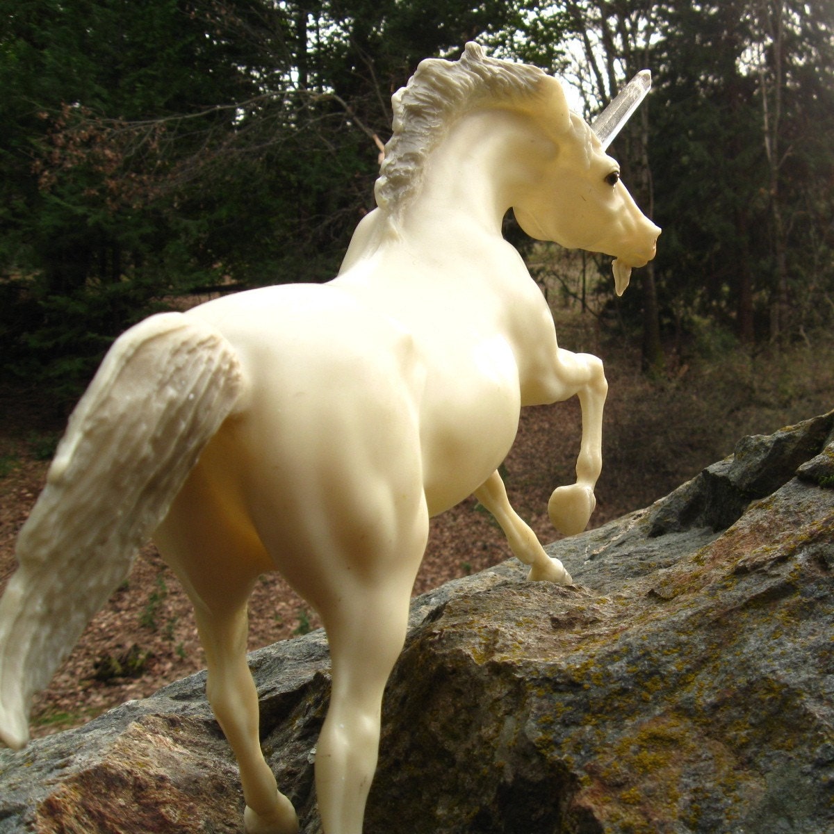 A MAGICAL UNIVERSE Unicorn Crystal Horn Magic Is Real