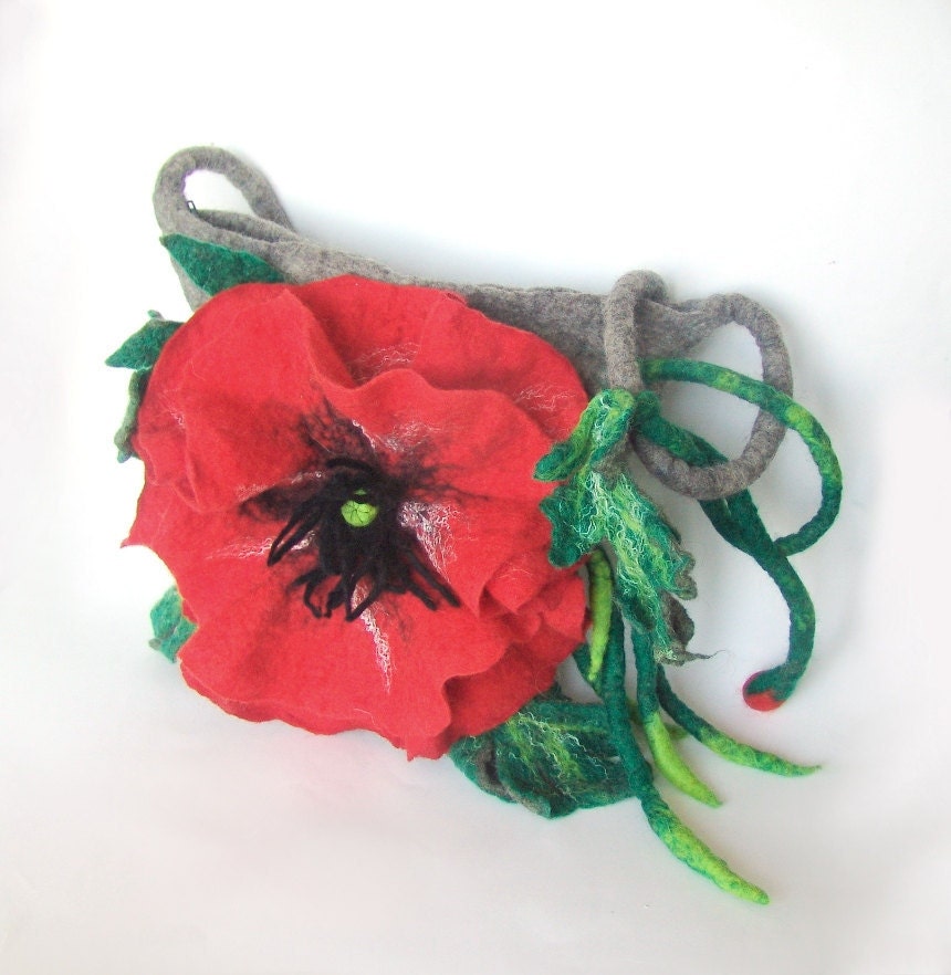 Felted handbag  medium  - Poppy