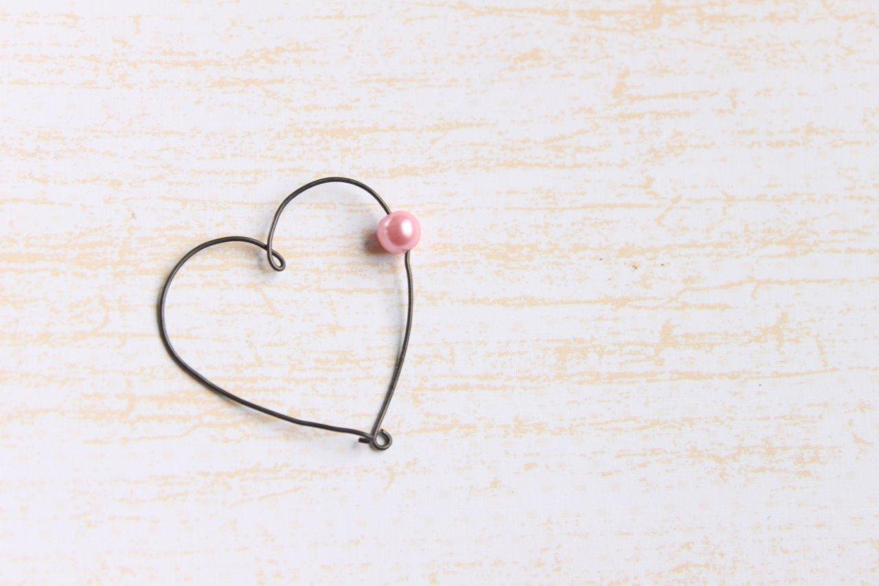 Wedding Favor Heart Shaped Wine Glass Charms,  Unique Wedding Favor, Shabby Chic Wedding Favor