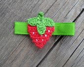 Crochet Strawberry Clip