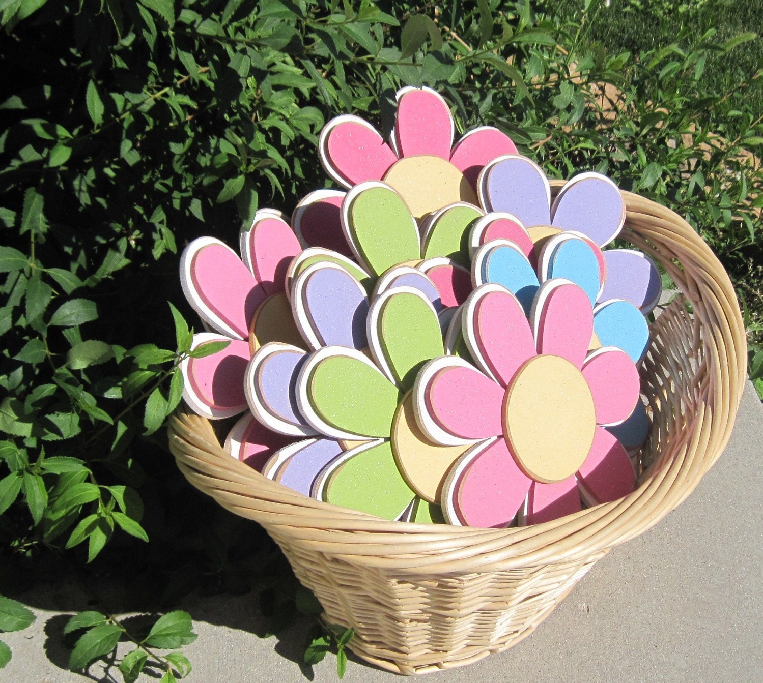 LAYERED DAISY SET of 5 in your choice of custom personalized colors for wall hanging, girl bedroom or home decor