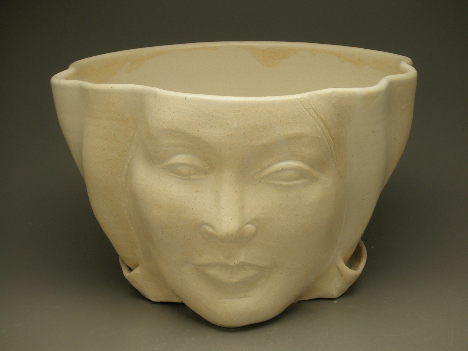 Face Planter Sculpture Flower Pot Head Garden Art with Open Eyes