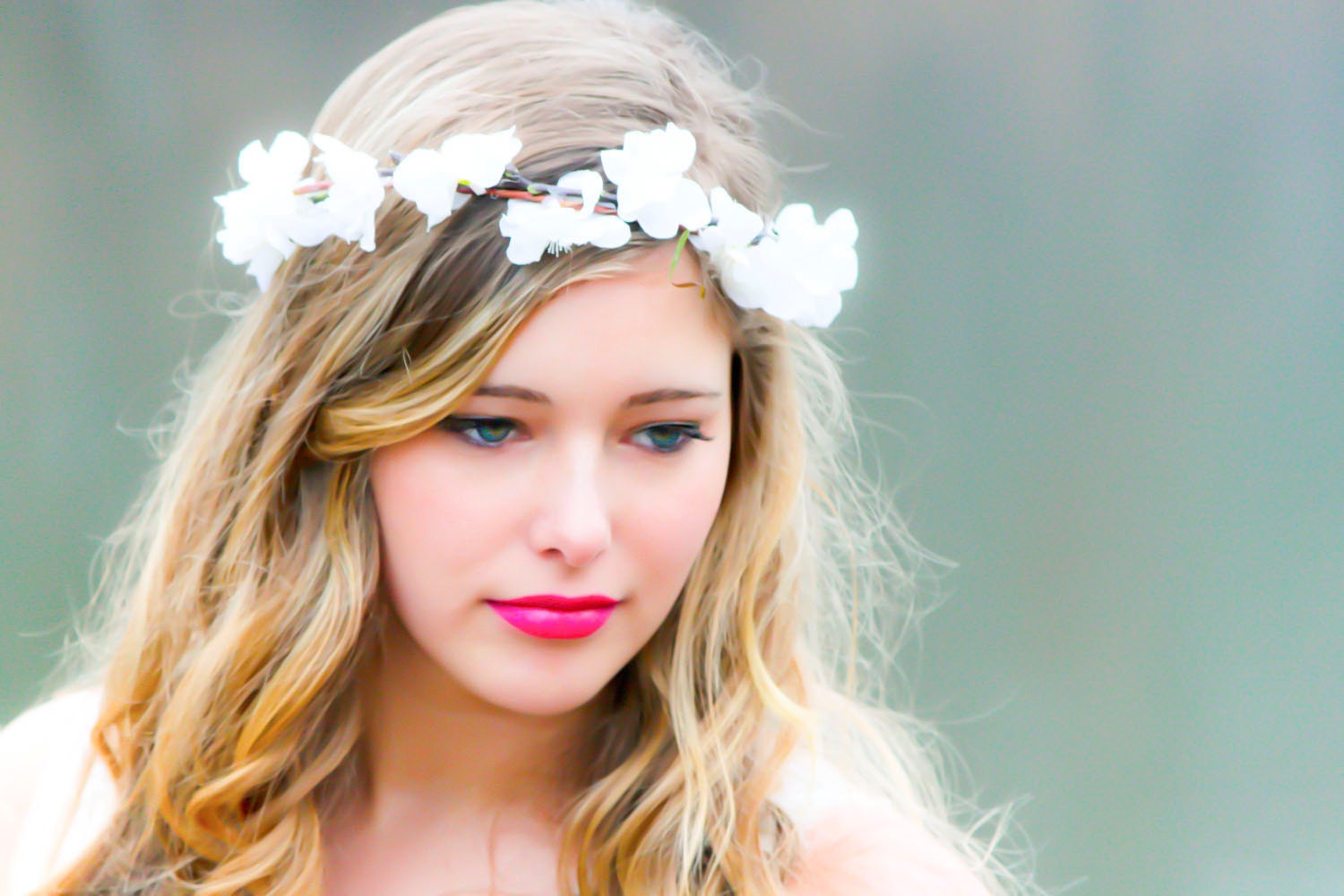 flower hair, bridal flower crown, wedding headpiece, hair accessories, flower girl