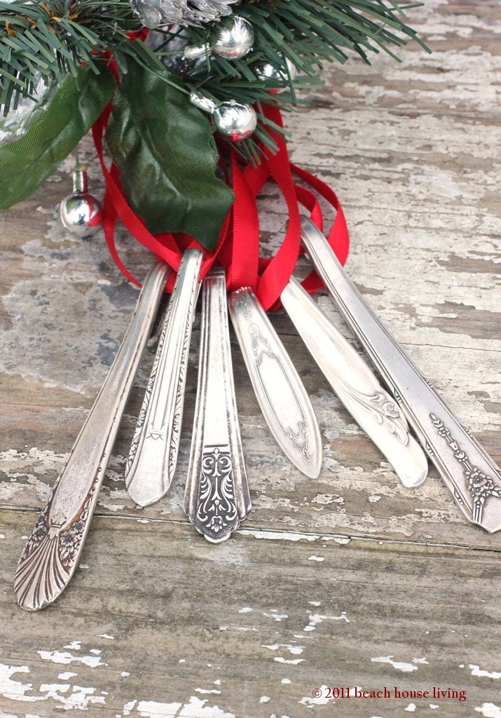Silverware ornament set of 6: Christmas ornaments recycled flatware with gift bag.