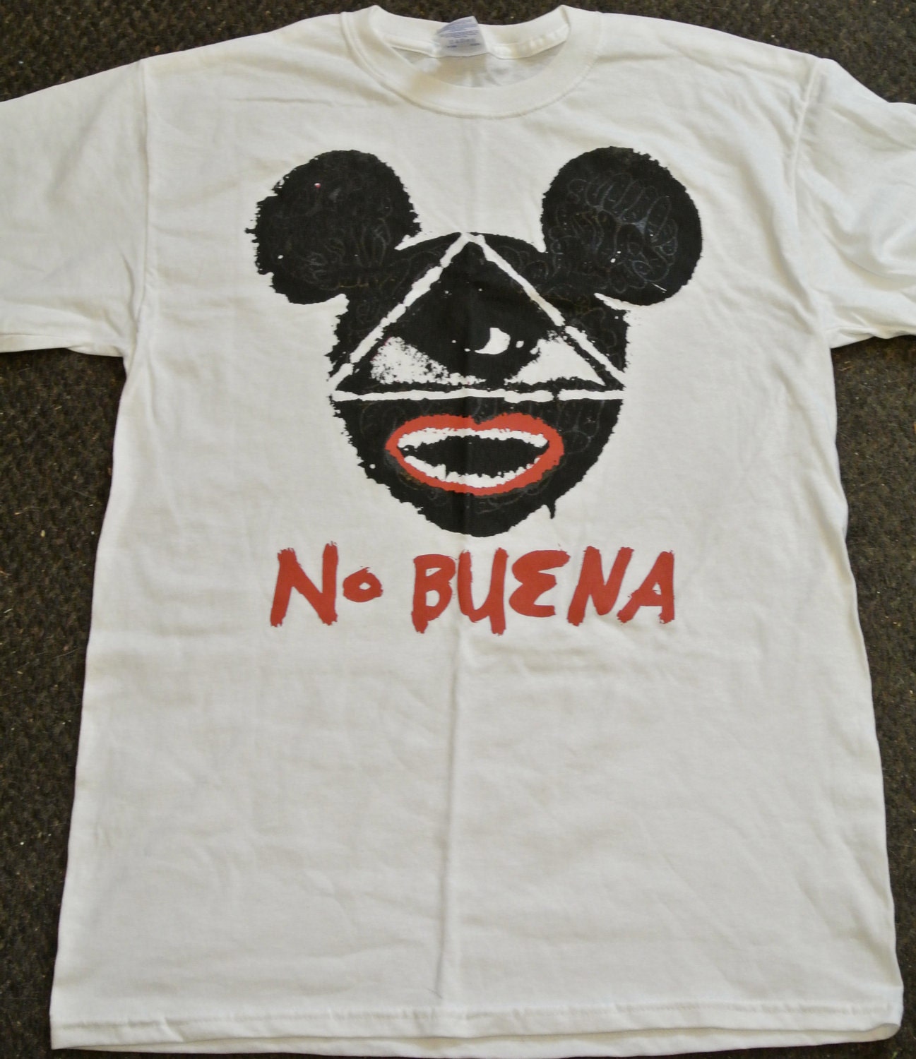 No Buena T-shirt