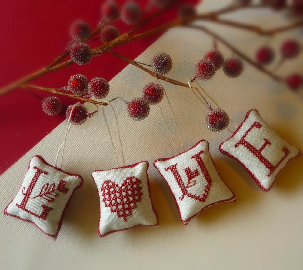 Mini Redwork Linen Love Ornaments