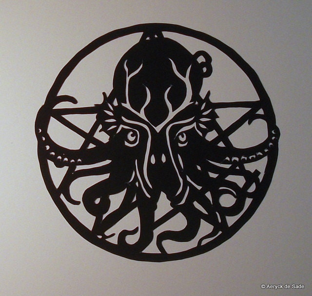 Cthulhu Paper Cutting Scherenschnitte Art Silhouette