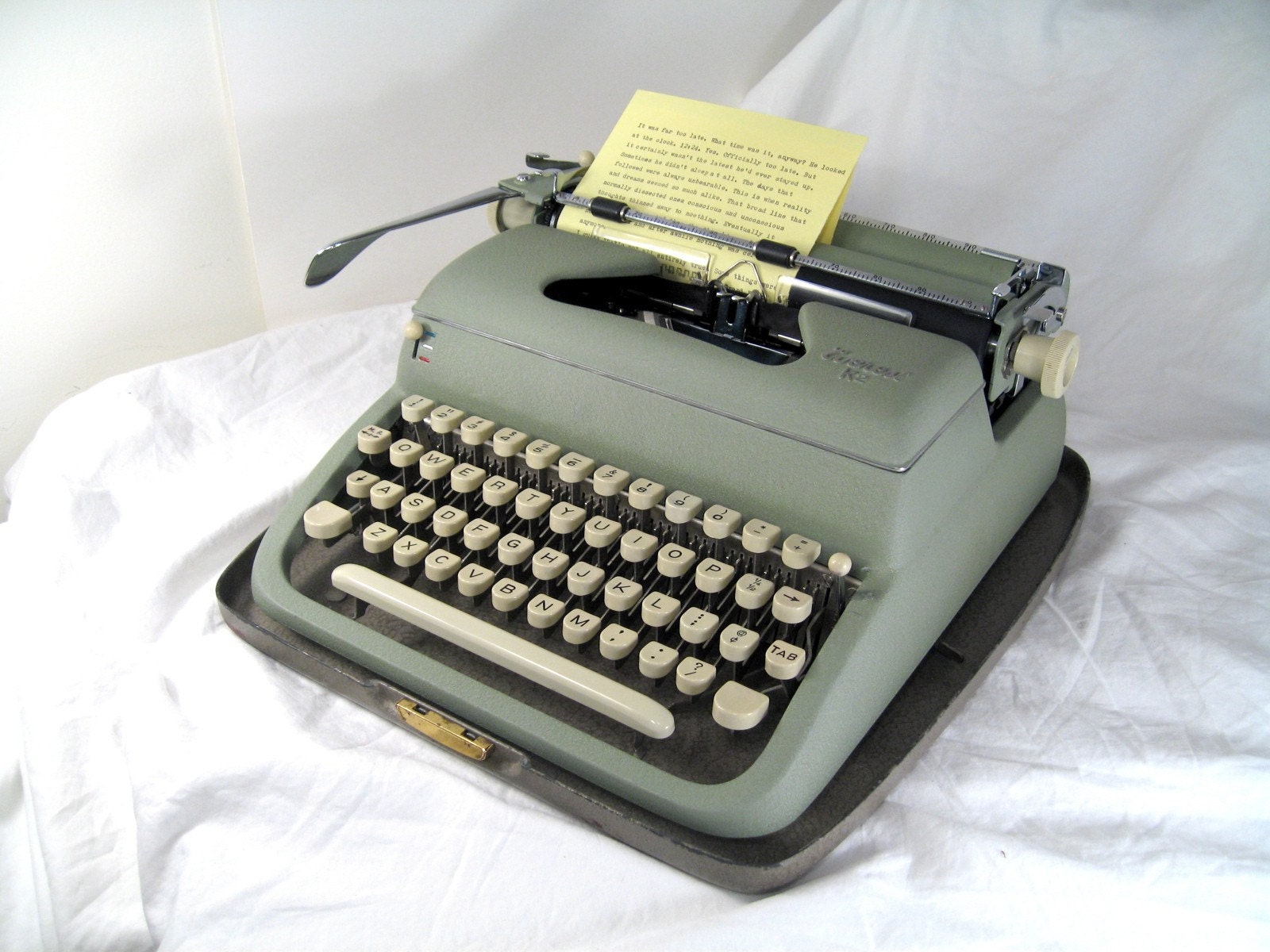 Kit Kittredge Typewriter