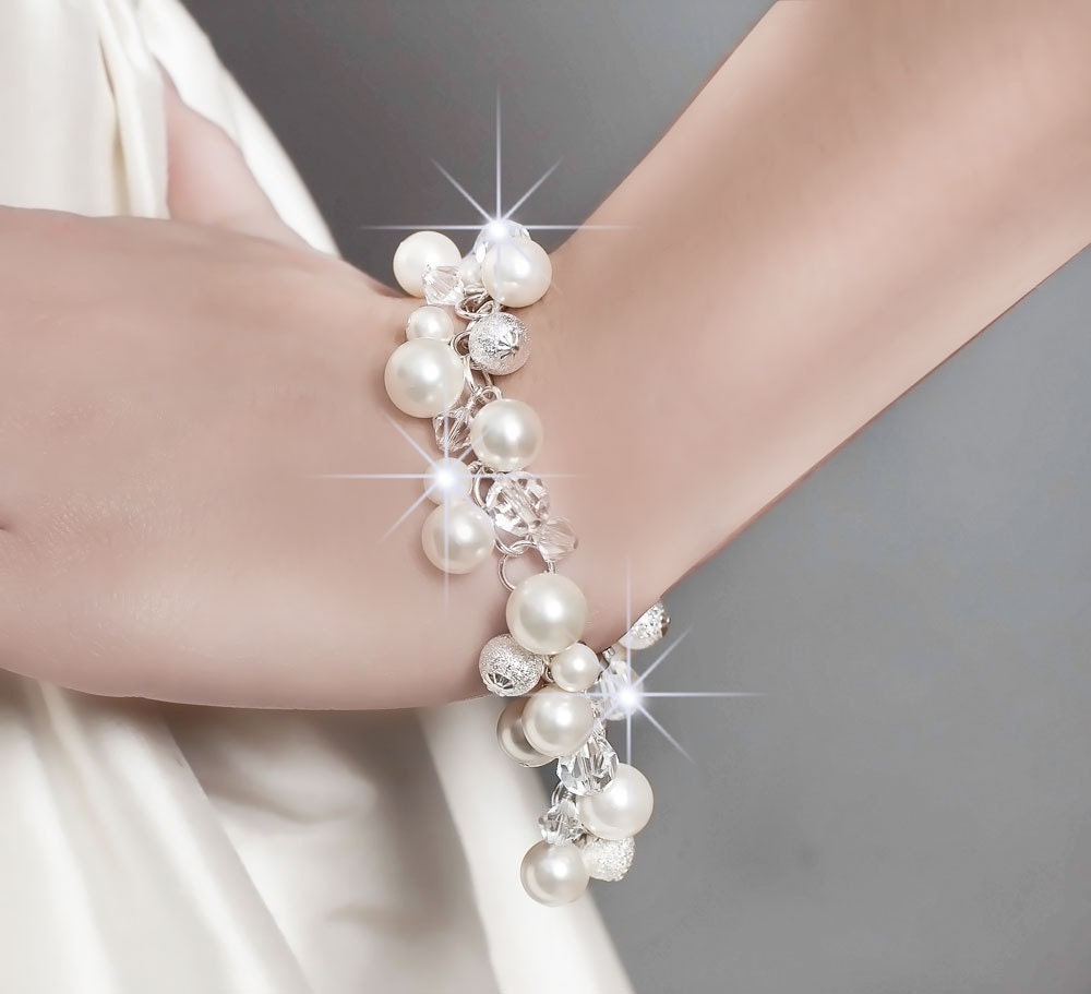 Wedding Bracelet, Wedding Pearl Bracelet, Bridal Jewelry Wedding Bracelet, Swarovski Wedding Bracelet