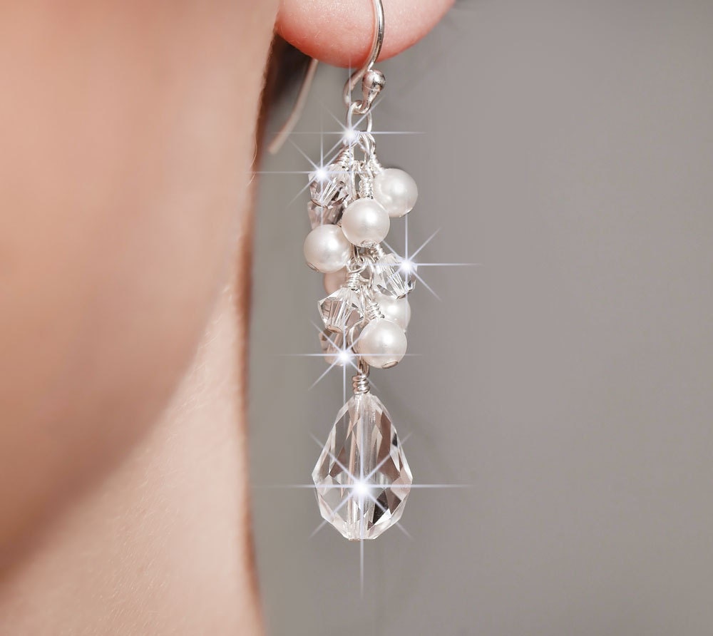 Bridal Earrings, Pearl and Crystal Drop Earrings, Swarovski Crystal Bridal Jewelry, Wedding Earrings, Cluster Earrings