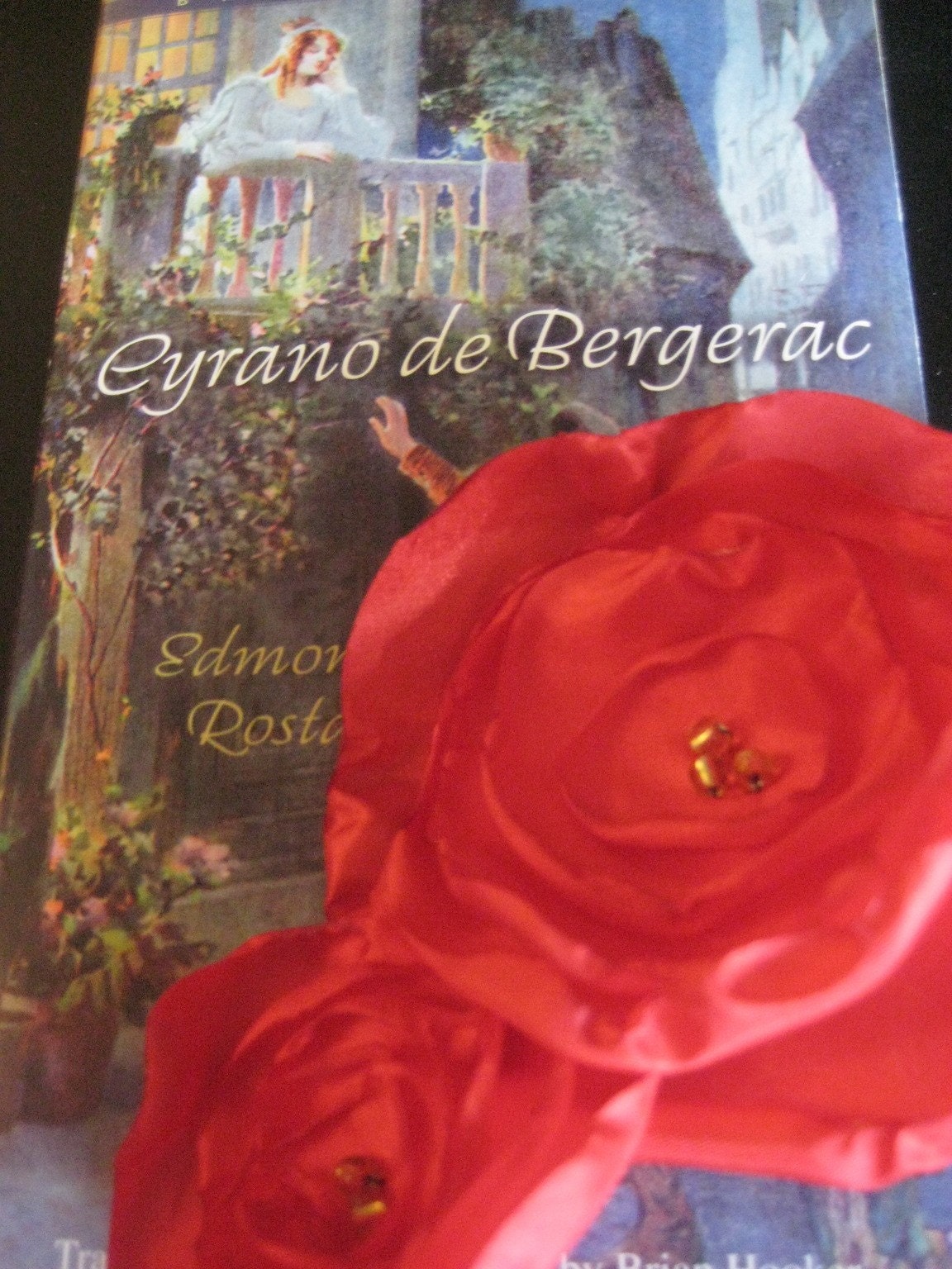 The PRETTY LADY Flower Headband -- In Red