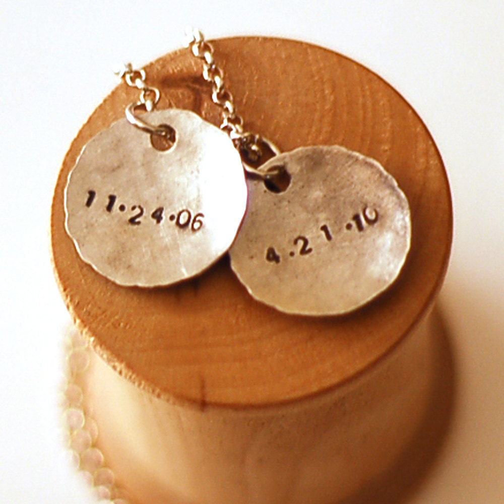 CALENDAR NECKLACE Birthdate Necklace Mother's Necklace