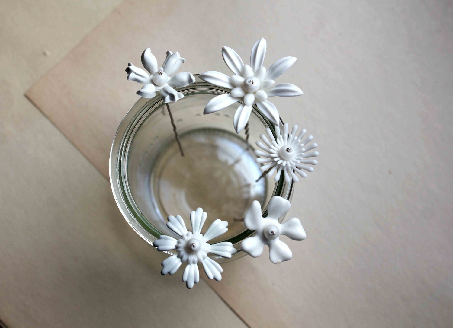 White flower hairpins - vintage inspired white and pearl flower hairpins - bridal wedding bridesmaid - snowflake