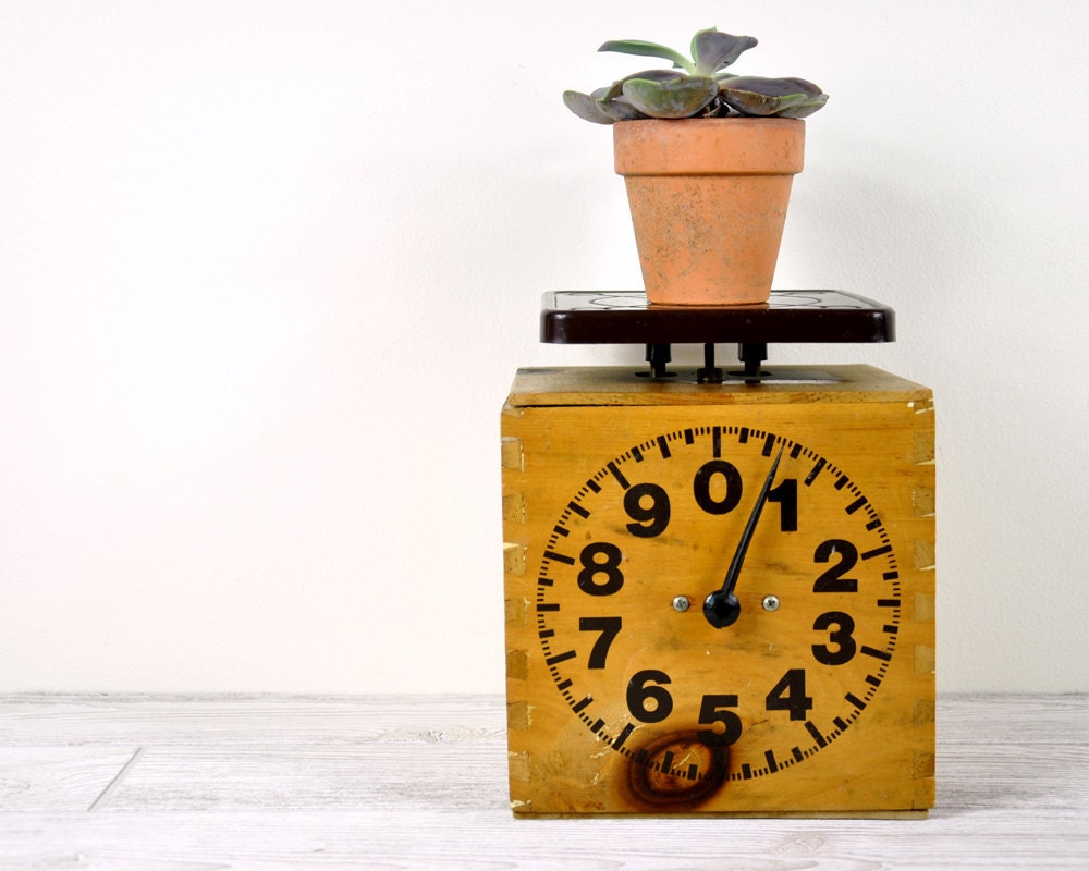 RESERVED - Vintage Mid Century Wood Kitchen Scale