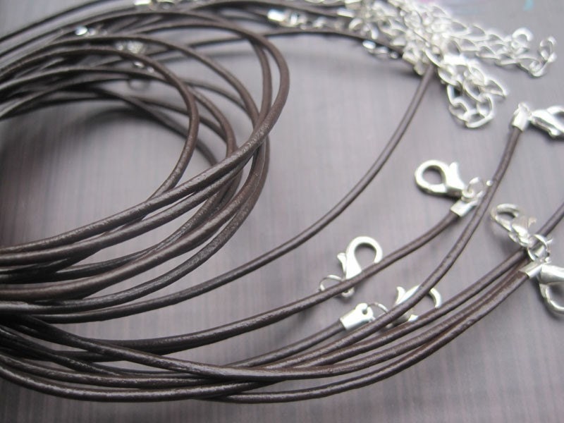 Handmade new style--Very small ends--Silver plated findings--20pcs 17-19 inch adjustable 1.5mm brown genuine/real leather necklace cord