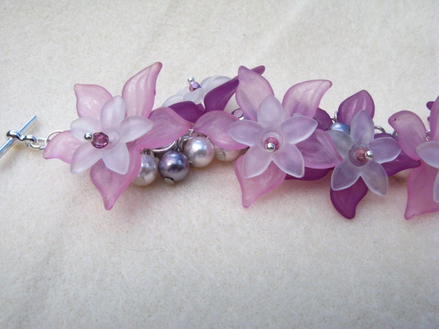Purples and Pinks Acrylic Flower Charm Bracelet