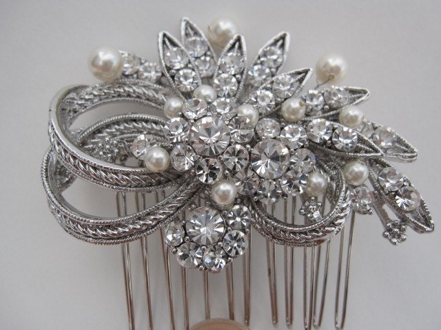 Bridal rhinestone pearl  hair comb---bridal hair accessories, wedding hair comb pearl,  bridal hair comb crystal and pearl