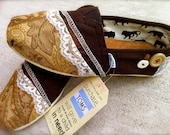 Custom Fabric upholstered Toms