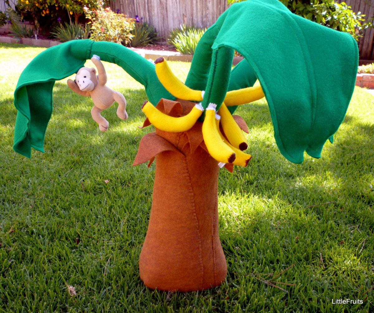 Banana Felt Tree with 6 removable Fruits Handcrafted Toy, Nursery- or Room Decor, Plush Banana Tree