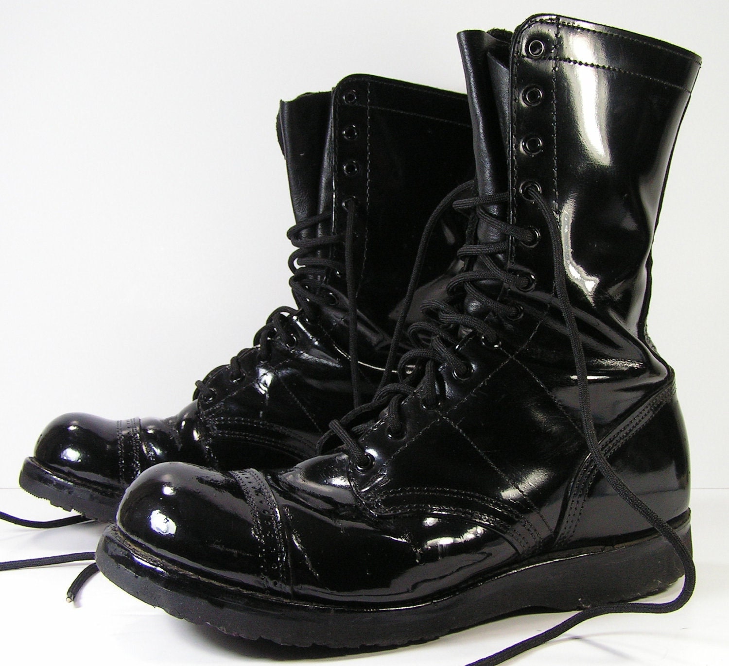 combat boots mens 11 D R glossy black military work grunge vintage army