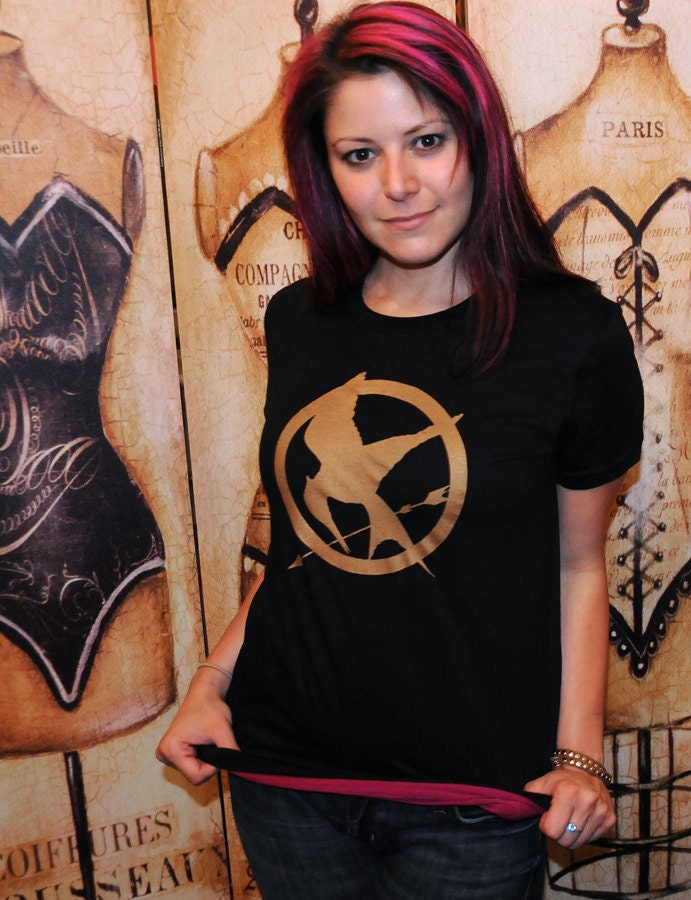Mockingjay.  Women's EXTRA LARGE